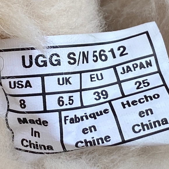 UGG Black Women's Slippers - Picture 4 of 12